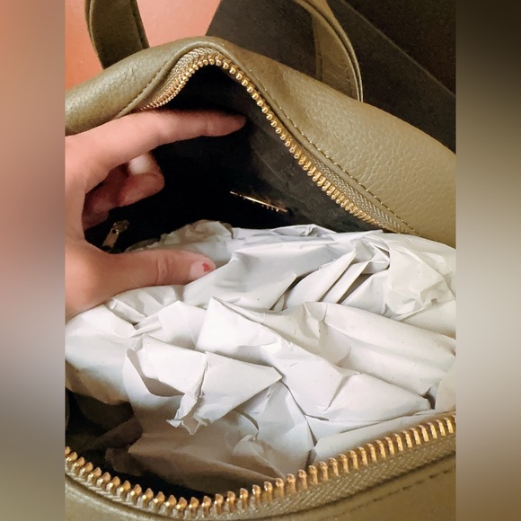 STEVE MADDEN DR126400 OLIVE BTAMPAA Logo EMBOSSED soft LEATHER BACKPACK Tassel - Picture 7 of 11